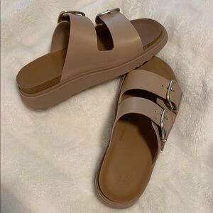 Fitflop Tan Sandals with Contoured Footbed